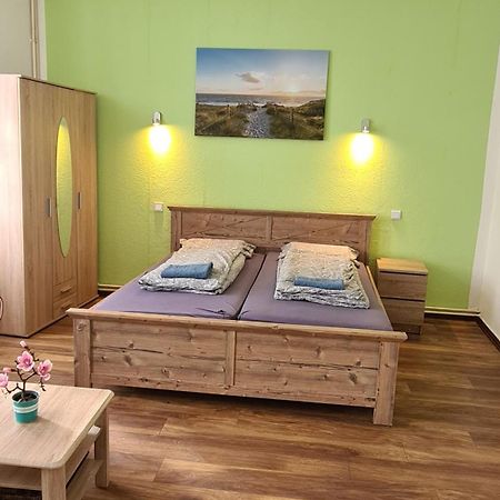 Ferienwohnung Werder  Bagian luar foto